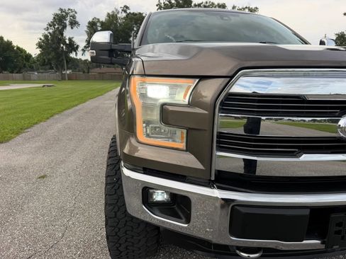 Used 2015 Ford F150 Lariat w/ Equipment Group 502A Luxury AWD/4WD image 28
