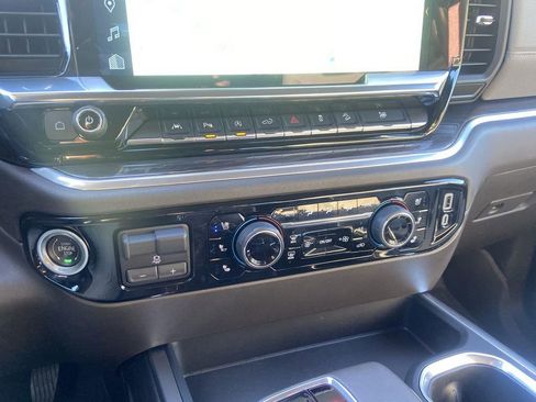 Certified 2024 Chevrolet Silverado 1500 LTZ image 36