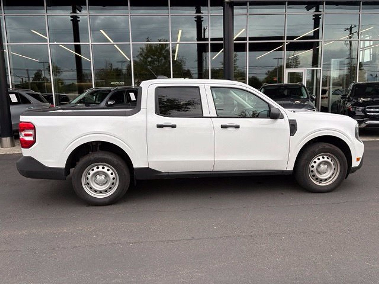 Used 2026 Ford Maverick XL AWD/4WD image 9
