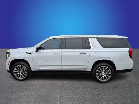 Used 2026 GMC Yukon XL Denali w/ Sun & Power Step Package AWD/4WD image 7