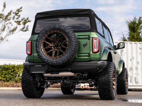 New 2025 Ford Bronco Badlands AWD/4WD image 3