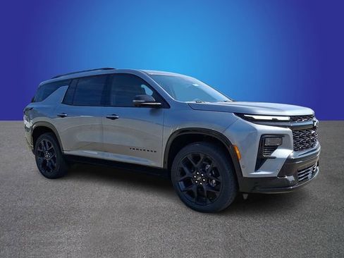 New 2026 Chevrolet Traverse RS FWD image 2