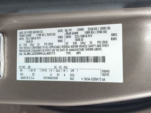 Used 2019 Lincoln MKC Select w/ Select Plus Package image 24