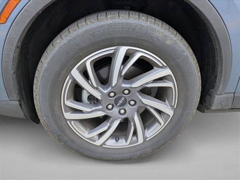 Used 2023 Lincoln Corsair AWD w/ Equipment Group 101A image 9