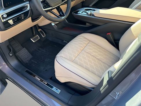 New 2026 Cadillac Lyriq Signature Luxury image 28