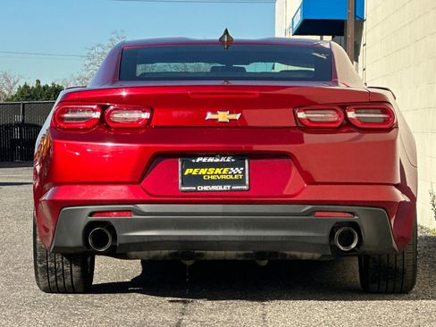 Used 2023 Chevrolet Camaro LT image 5