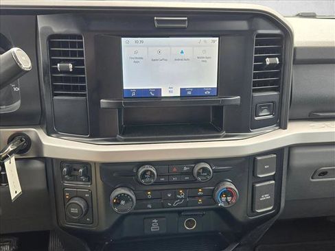 Used 2025 Ford F250 XLT AWD/4WD image 15