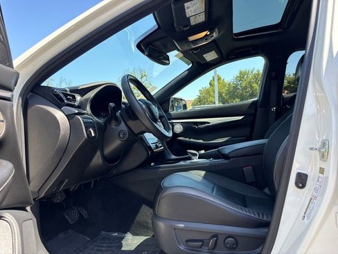 Certified 2022 INFINITI QX55 Essential w/ Proactive Package AWD/4WD image 11