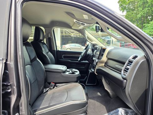 Used 2024 RAM 2500 Laramie AWD/4WD image 36