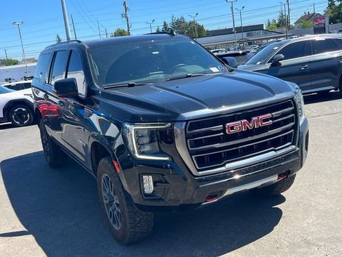 Used 2023 GMC Yukon XL AT4 w/ Max Trailering Package AWD/4WD image 5