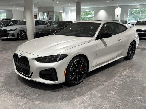 New 2026 BMW M440i Coupe w/ Premium Package RWD image 3