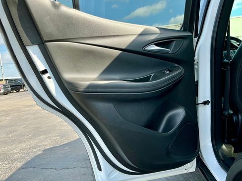 Used 2021 Buick Encore GX Preferred image 33