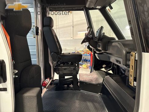 Used 2025 Chevrolet Brightdrop 400 w/ Battery Pack, Max Range image 26