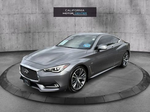 Used 2017 INFINITI Q60 3.0t w/ Premium Plus Package 3.0T image 3