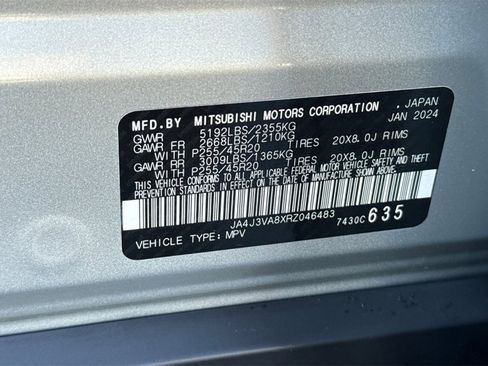 Used 2024 Mitsubishi Outlander FWD image 41