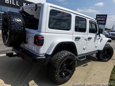Used 2021 Jeep Wrangler Unlimited Rubicon w/ Dual Top Group AWD/4WD image 9