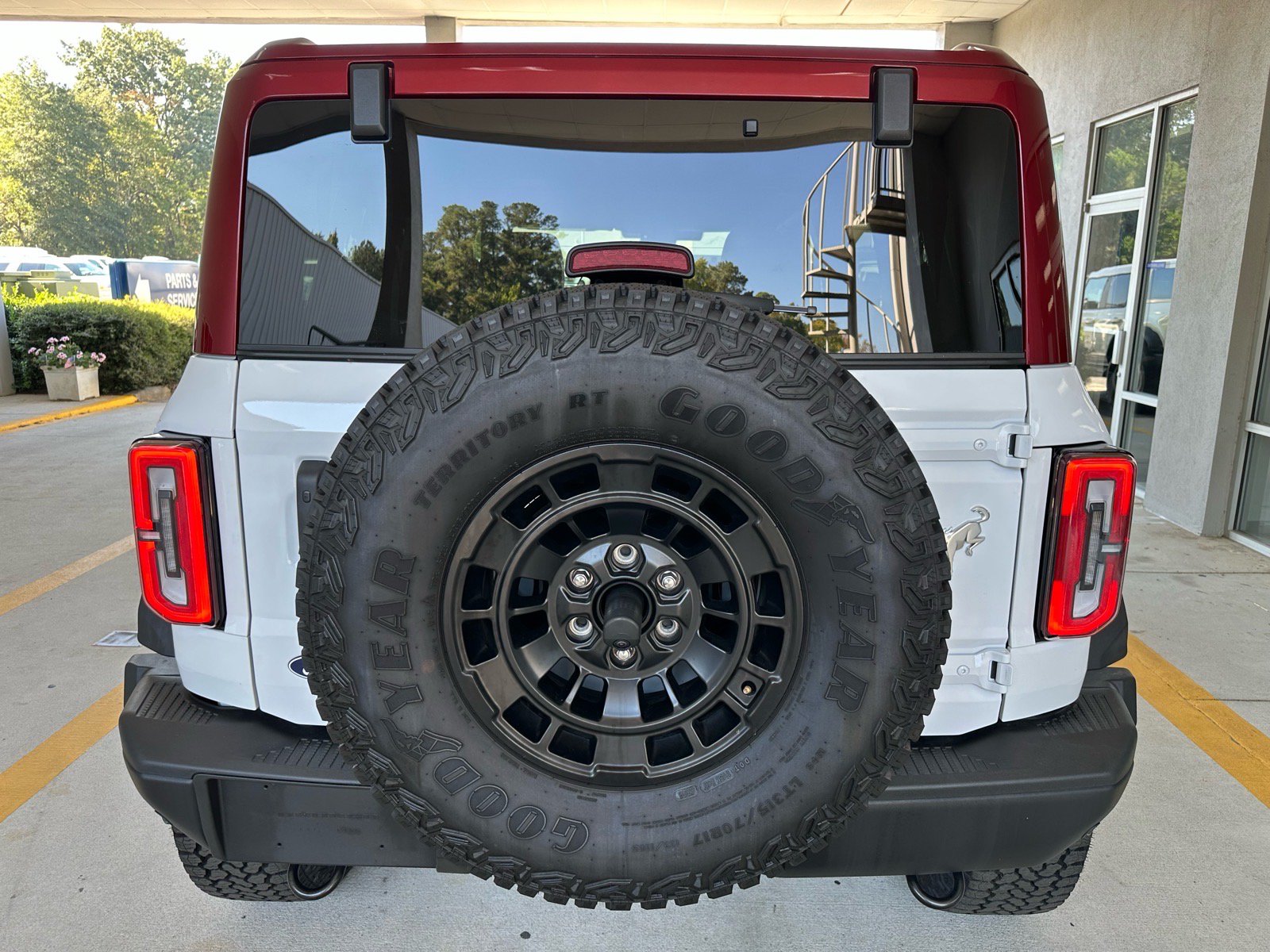 Used 2026 Ford Bronco Badlands w/ Sasquatch Package AWD/4WD image 12