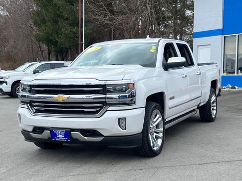 Certified 2018 Chevrolet Silverado 1500 High Country image 2