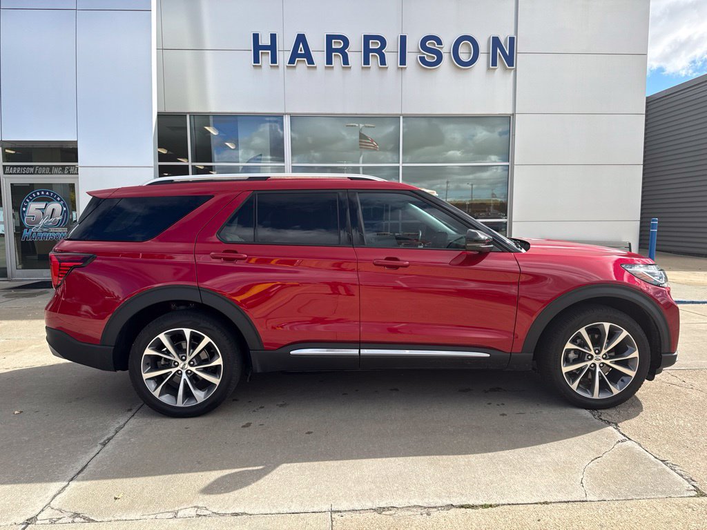 Used 2025 Ford Explorer Platinum w/ Ultimate Package AWD/4WD image 4