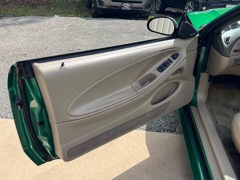 Used 1999 Ford Mustang Cobra RWD image 21