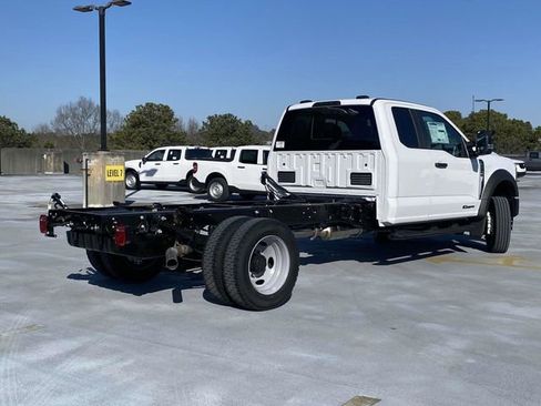 New 2026 Ford F550 4x4 Supercab Super Duty image 3