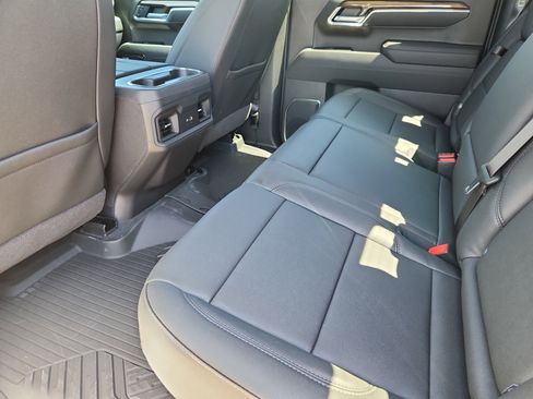 New 2026 Chevrolet Silverado 1500 LT Trail Boss w/ LT Trail Boss Premium Package AWD/4WD image 10
