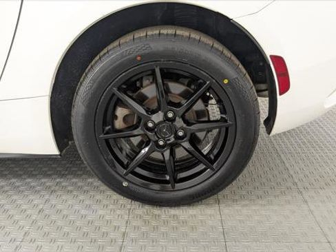 Used 2016 MAZDA MX-5 Miata Sport image 24