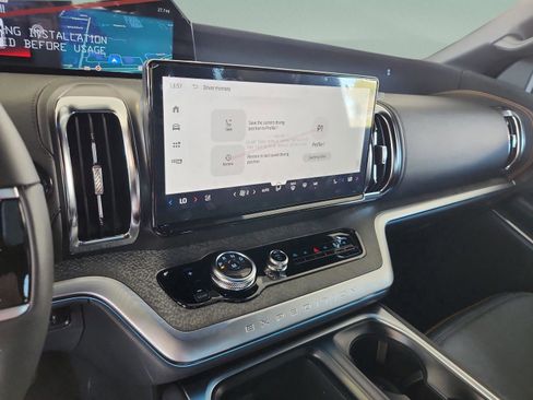 New 2026 Ford Expedition Tremor image 12