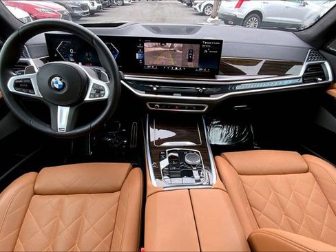 Used 2026 BMW X7 xDrive40i AWD/4WD image 15