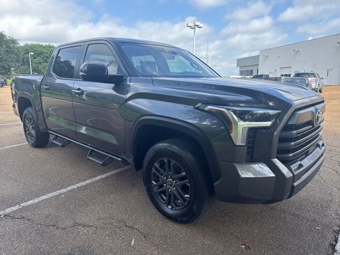 Used 2024 Toyota Tundra SR5 w/ SR5 Convenience Package AWD/4WD image 1