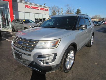 Used 2016 Ford Explorer XLT w/ Equipment Group 202A