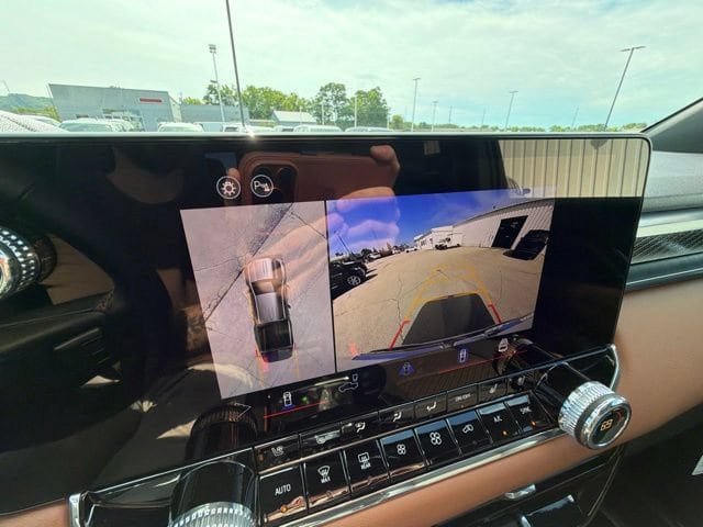 New 2026 GMC Canyon AT4 w/ Technology Plus Package AWD/4WD image 19