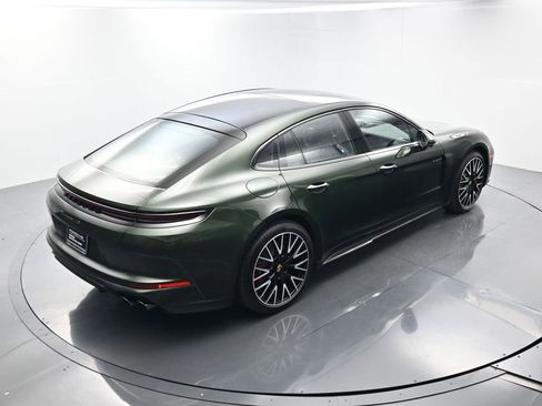 Used 2025 Porsche Panamera 4S image 43