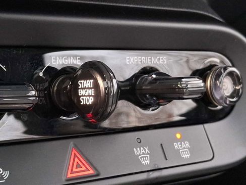 Certified 2025 MINI Cooper S image 23