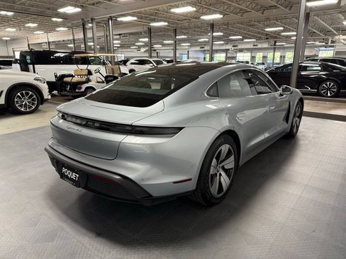 Used 2020 Porsche Taycan 4S w/ Premium Package image 4