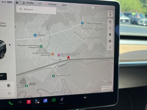 Used 2021 Tesla Model Y Long Range AWD/4WD image 21