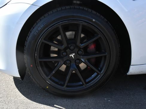 Used 2023 Tesla Model 3 Standard Range RWD image 12