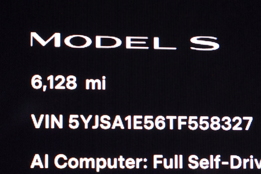 Used 2026 Tesla Model S AWD/4WD image 20