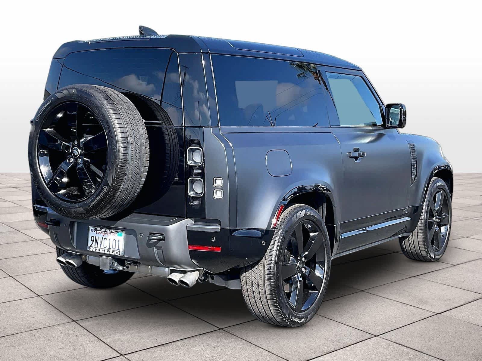 Used 2024 Land Rover Defender 90 Carpathian Edition AWD/4WD image 15