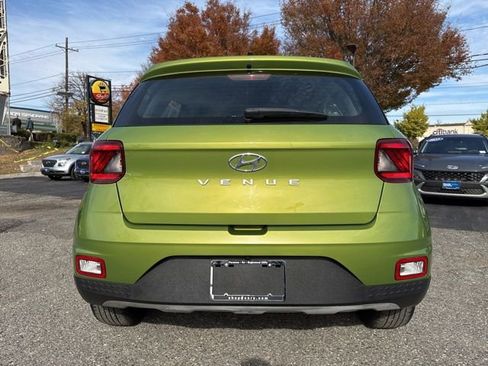 Certified 2022 Hyundai Venue SEL w/ Cargo Package image 16