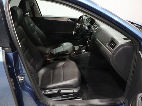 Used 2015 Volkswagen Jetta SE image 23