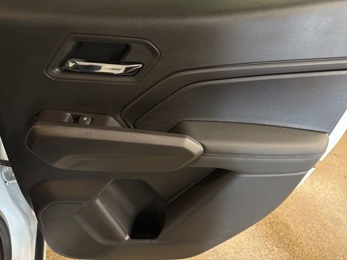 New 2026 Chevrolet Colorado LT image 23