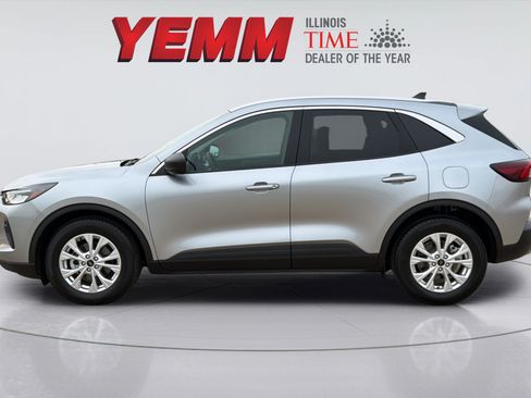 Used 2023 Ford Escape Active FWD image 5