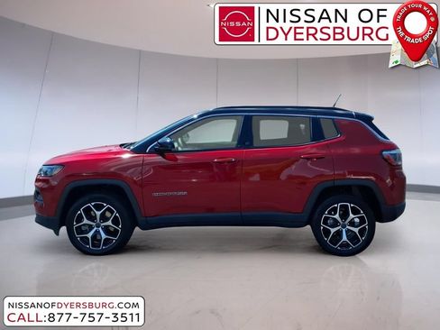 Used 2025 Jeep Compass Limited AWD/4WD image 6