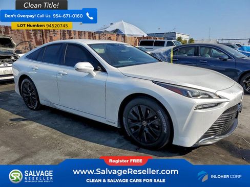 Used 2022 Toyota Mirai w/ Advanced Technology Package image 5