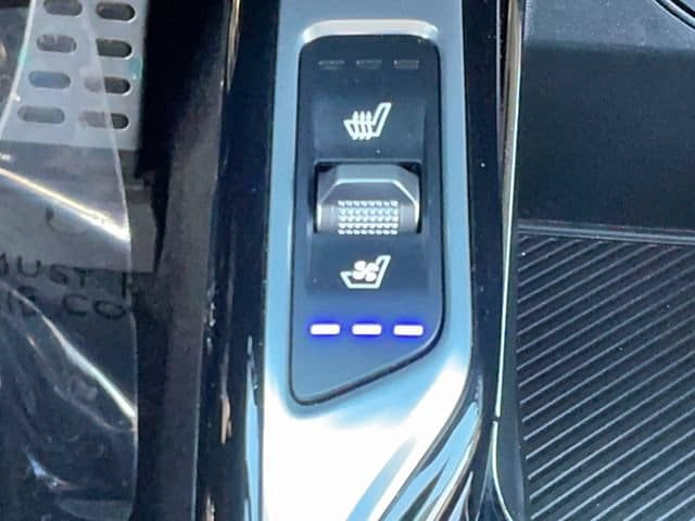 Used 2025 Kia Sorento SX AWD/4WD image 28
