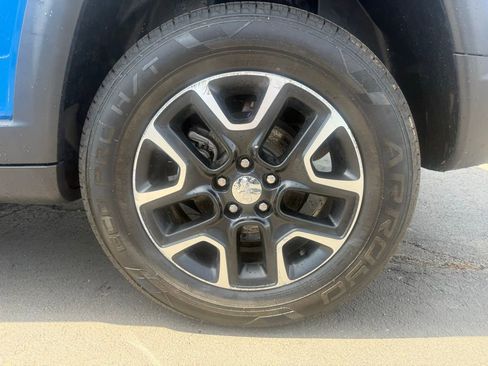 Used 2021 Jeep Compass Trailhawk AWD/4WD image 28