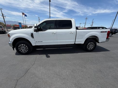 Used 2022 Ford F350 Lariat w/ Lariat Value Package AWD/4WD image 6