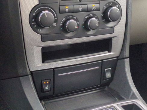 Used 2006 Chrysler 300 SRT8 w/ SRT Option Group I image 31