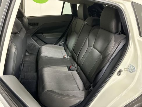 Used 2024 Subaru Crosstrek 2.0i Premium AWD/4WD image 25